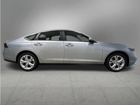 New 2026 Honda Accord LX image 7