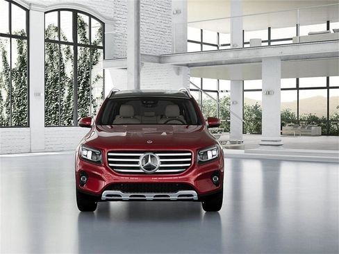 New 2026 Mercedes-Benz GLB 250 4MATIC image 7