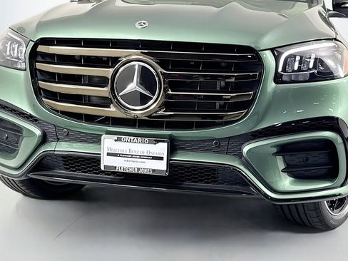 New 2026 Mercedes-Benz GLS 580 4MATIC image 13