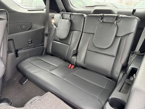 New 2026 Ford Explorer ST-Line image 15