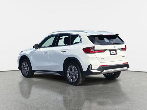 Used 2026 BMW X1 xDrive28i AWD/4WD image 5