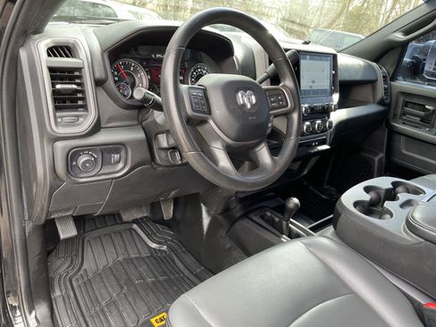 Used 2022 RAM 2500 Tradesman w/ Chrome Appearance Group image 13