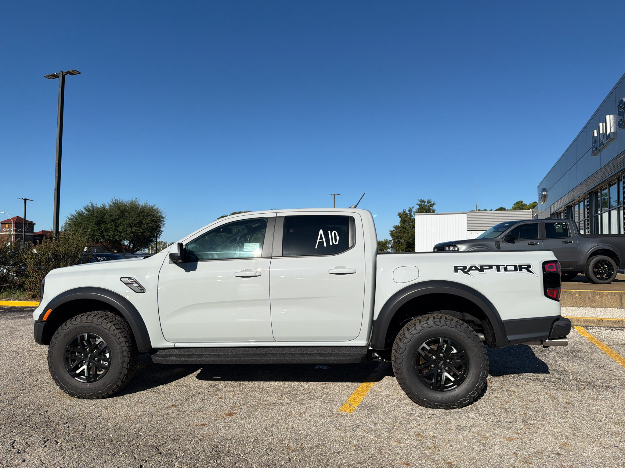 New 2026 Ford Ranger Raptor AWD/4WD image 8