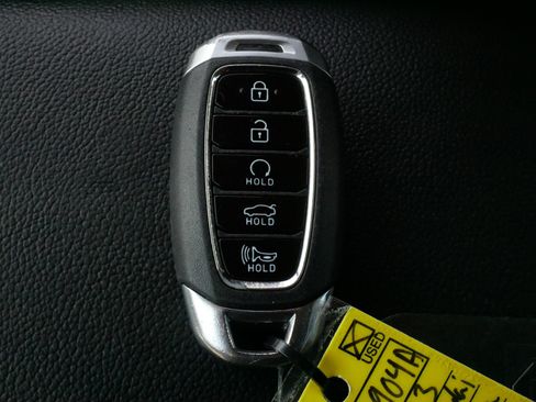 Used 2023 Hyundai Elantra SEL w/ Convenience Package FWD image 31