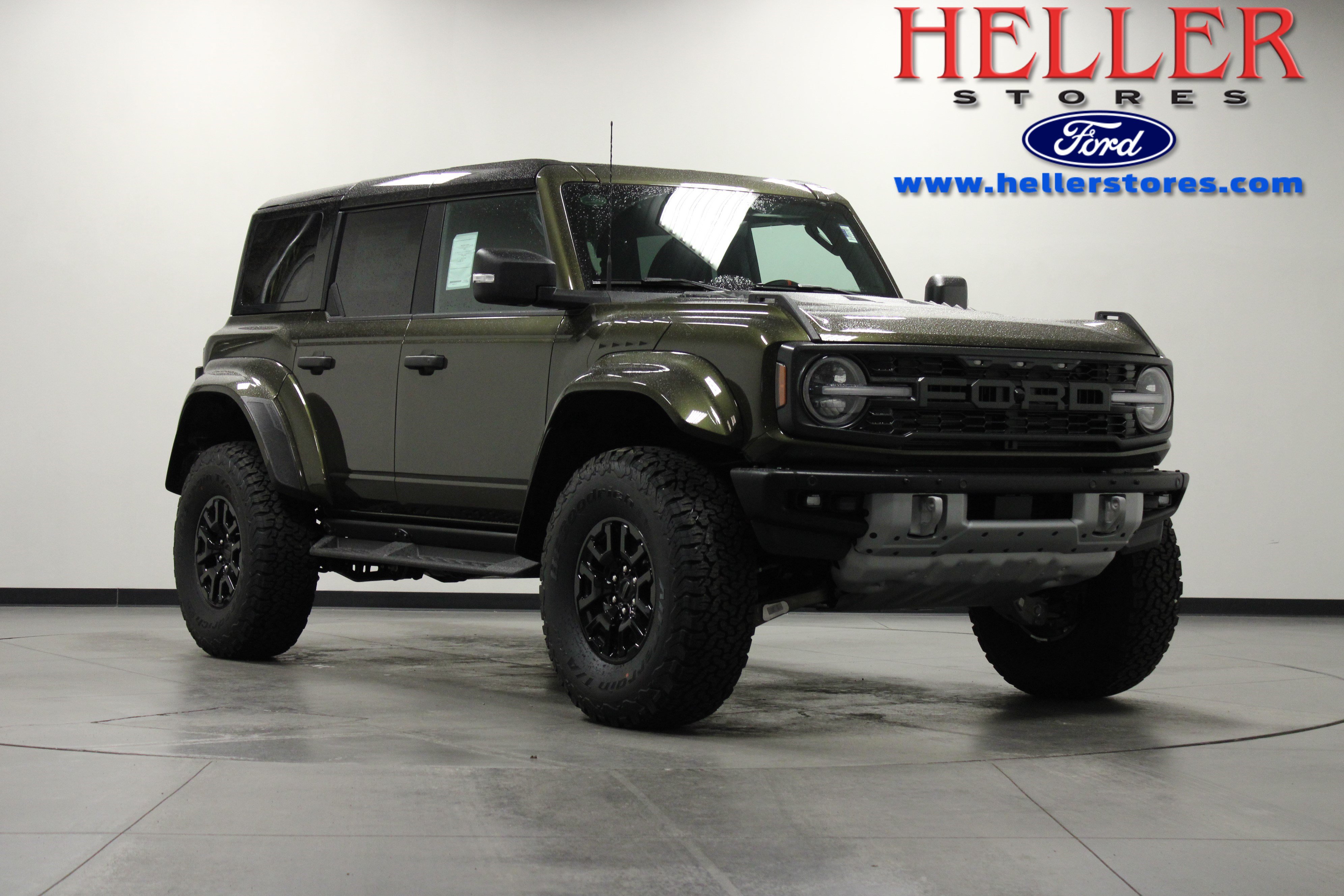 New 2026 Ford Bronco Raptor AWD/4WD image 1