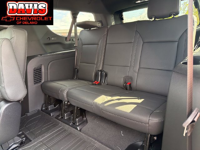 New 2027 Chevrolet Suburban Z71 w/ Comfort Package AWD/4WD image 19