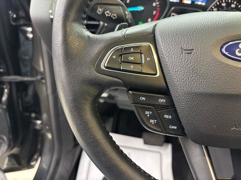 Used 2017 Ford Escape Titanium w/ Equipment Group 301A FWD image 27