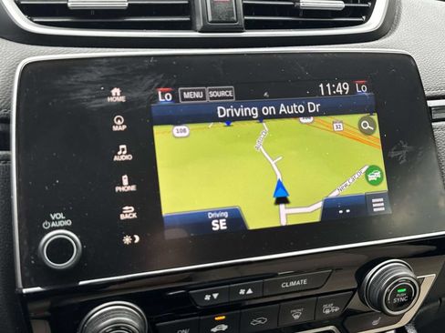 Used 2018 Honda CR-V Touring image 6