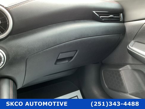 Used 2022 Nissan Sentra SR w/ Midnight Edition image 24