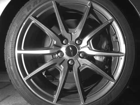 Used 2025 Genesis G70 2.5T image 15