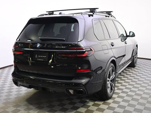 Used 2024 BMW X7 xDrive40i w/ M Sport Package AWD/4WD image 6