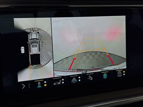 Certified 2023 GMC Sierra 1500 Denali w/ Denali Reserve Package image 18