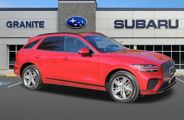 Used 2025 Genesis GV70 3.5T Sport AWD/4WD image 5
