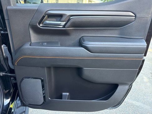 Used 2024 GMC Sierra 1500 AT4 w/ Technology Package image 44