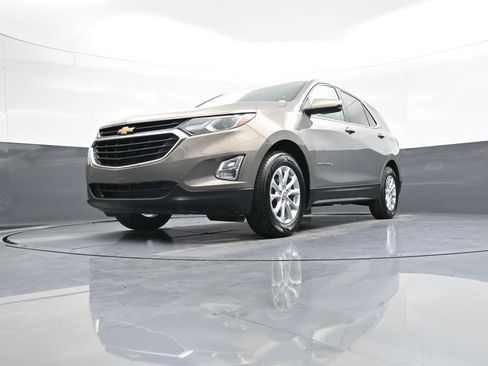 Used 2019 Chevrolet Equinox LT image 26