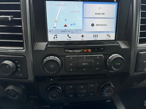 Used 2017 Ford F150 XLT w/ Equipment Group 302A Luxury AWD/4WD image 12