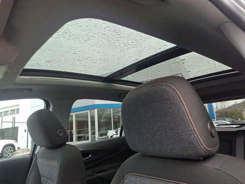 Used 2023 Chevrolet Equinox LT image 14