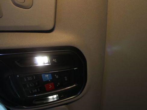 Used 2023 Jeep Grand Cherokee L Limited AWD/4WD image 31