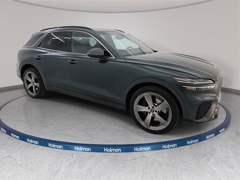 Used 2024 Genesis GV70 2.5T w/ Sport Prestige Package image 5