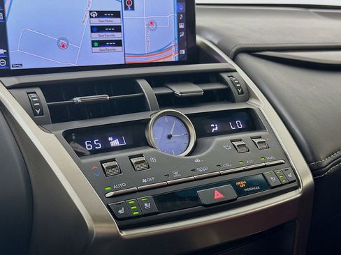 Used 2018 Lexus NX 300 FWD w/ Premium Package image 17
