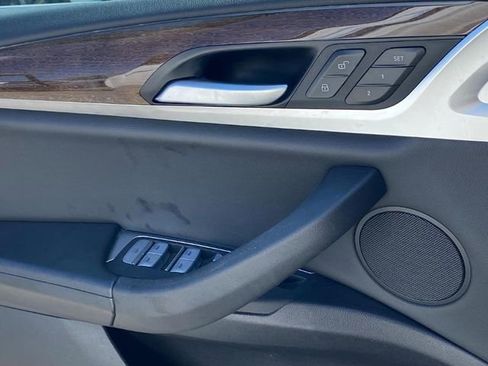 Used 2023 BMW X3 sDrive30i image 17