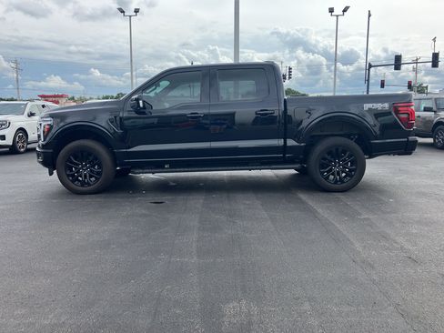 Used 2025 Ford F150 Lariat w/ Equipment Group 502A High AWD/4WD image 3
