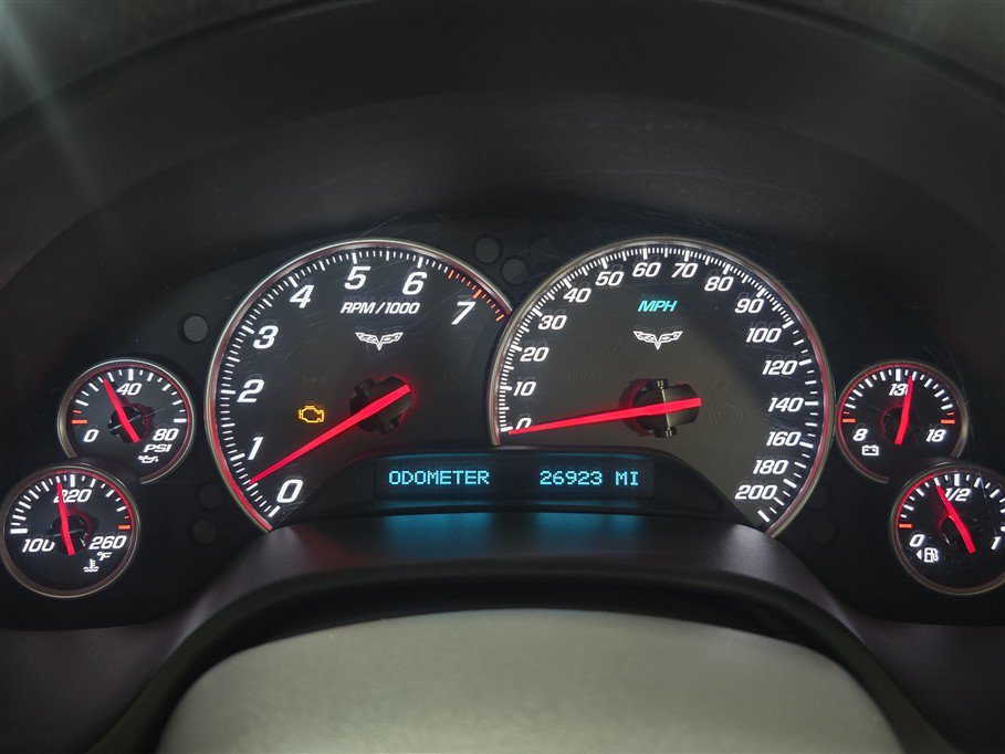 Used 2006 Chevrolet Corvette Convertible w/ Preferred Equipment Group RWD image 21