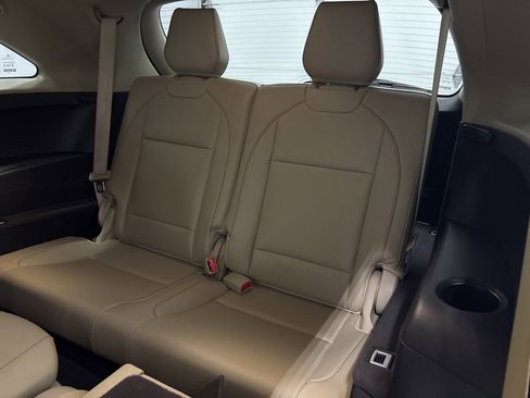 Used 2017 Acura MDX SH-AWD w/ Advance Package image 33