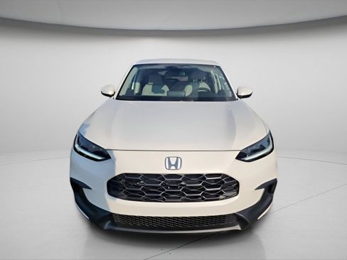 New 2026 Honda HR-V LX image 2