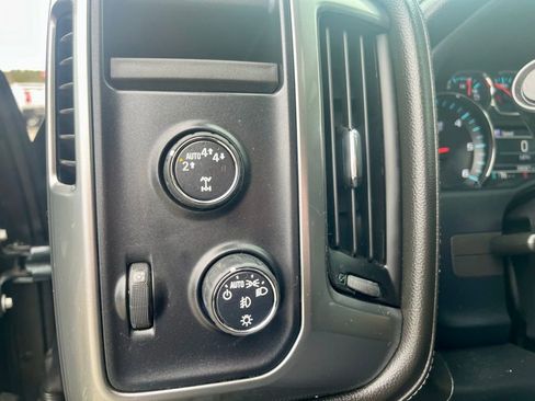 Used 2017 Chevrolet Silverado 1500 LTZ w/ Sport Package image 21