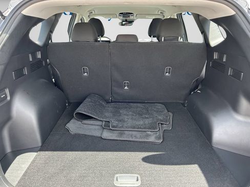 Certified 2025 Hyundai Tucson SE AWD/4WD image 13