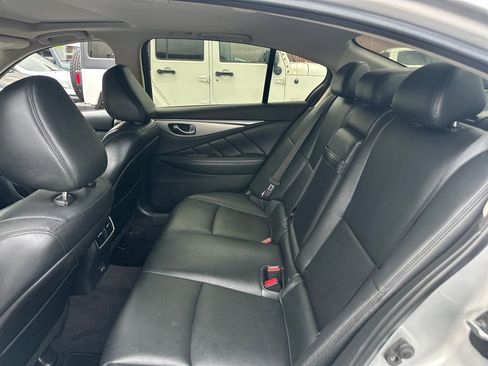 Used 2020 INFINITI Q50 Luxe w/ Essential Package (3.0T Luxe) RWD image 15
