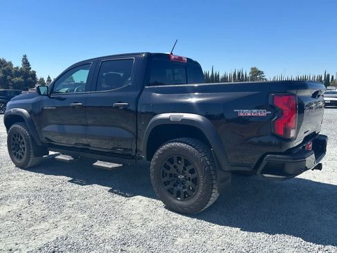 Used 2024 Chevrolet Colorado Trail Boss w/ Advanced Trailering Package AWD/4WD image 7