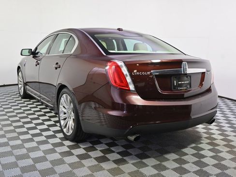 Used 2012 Lincoln MKS AWD image 4