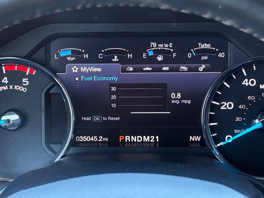 Certified 2019 Ford F350 Platinum w/ Platinum Ultimate Package AWD/4WD image 14
