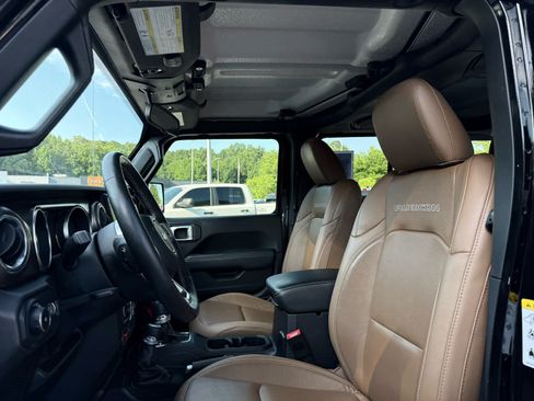 Used 2020 Jeep Wrangler Unlimited Rubicon w/ Safety Group AWD/4WD image 22