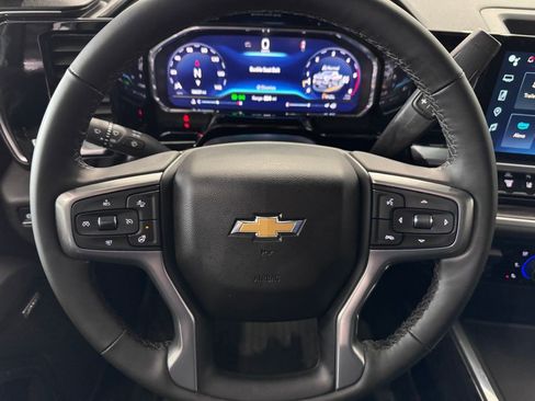 Certified 2025 Chevrolet Silverado 2500 LTZ w/ LTZ Convenience Package AWD/4WD image 12