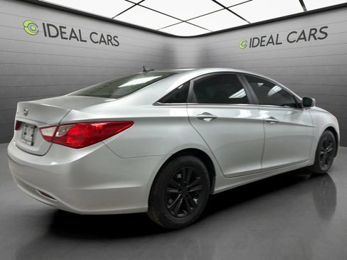 Used 2013 Hyundai Sonata GLS FWD image 5