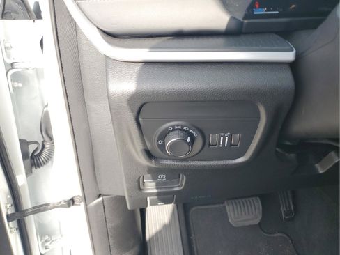 Certified 2025 Jeep Grand Cherokee L Laredo w/ Luxury Tech Group I image 27