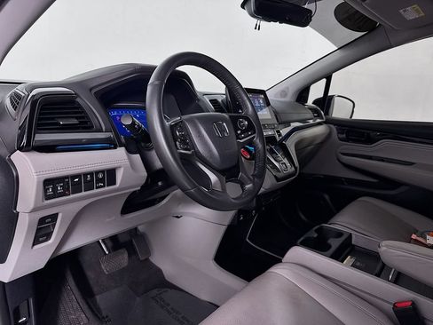 Used 2024 Honda Odyssey Elite image 12
