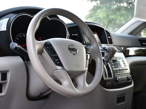 Used 2015 Nissan Quest SV FWD image 13