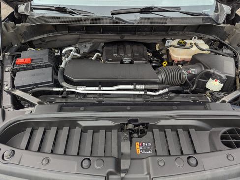 Certified 2024 Chevrolet Silverado 1500 LT AWD/4WD image 49