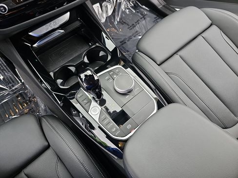 Used 2024 BMW X3 xDrive30i w/ Convenience Package w/ZPA image 25