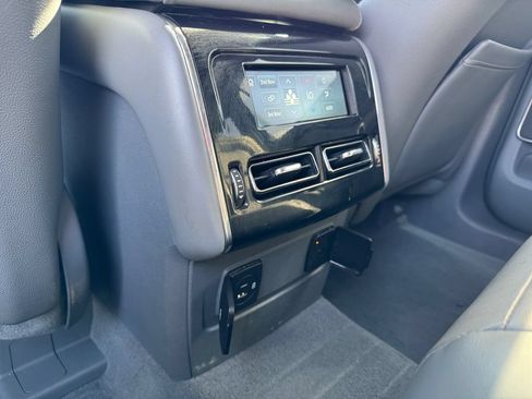 Used 2020 Lincoln Aviator Reserve w/ Class IV Trailer Tow Package AWD/4WD image 19