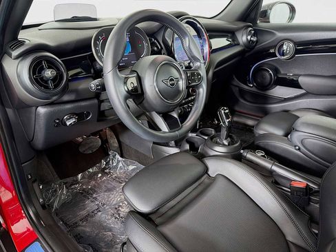 Used 2022 MINI Cooper S image 9