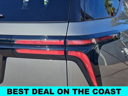 New 2026 Chevrolet Traverse LT w/ Sun and Wheel Package FWD image 42