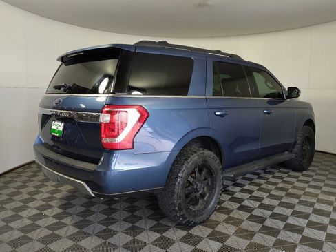 Used 2019 Ford Expedition XLT w/ Equipment Group 201A RWD image 10