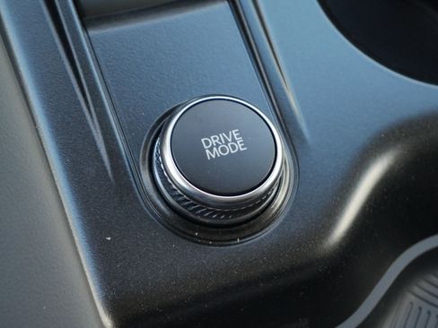 New 2026 Ford Explorer Active image 16