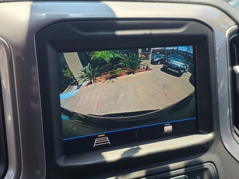 Used 2021 Chevrolet Silverado 1500 Custom AWD/4WD image 37