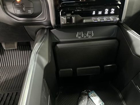 New 2026 RAM 2500 Big Horn image 19